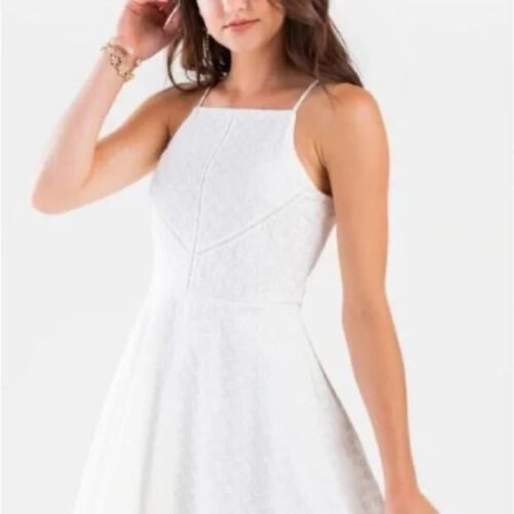 Francesca's Trixxi Emilee White Eyelet Lace Mini Dress Small NWT Vacation Hoco - Picture 2 of 11
